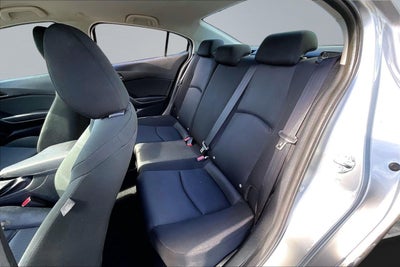 2015 Mazda Mazda3 i Sport