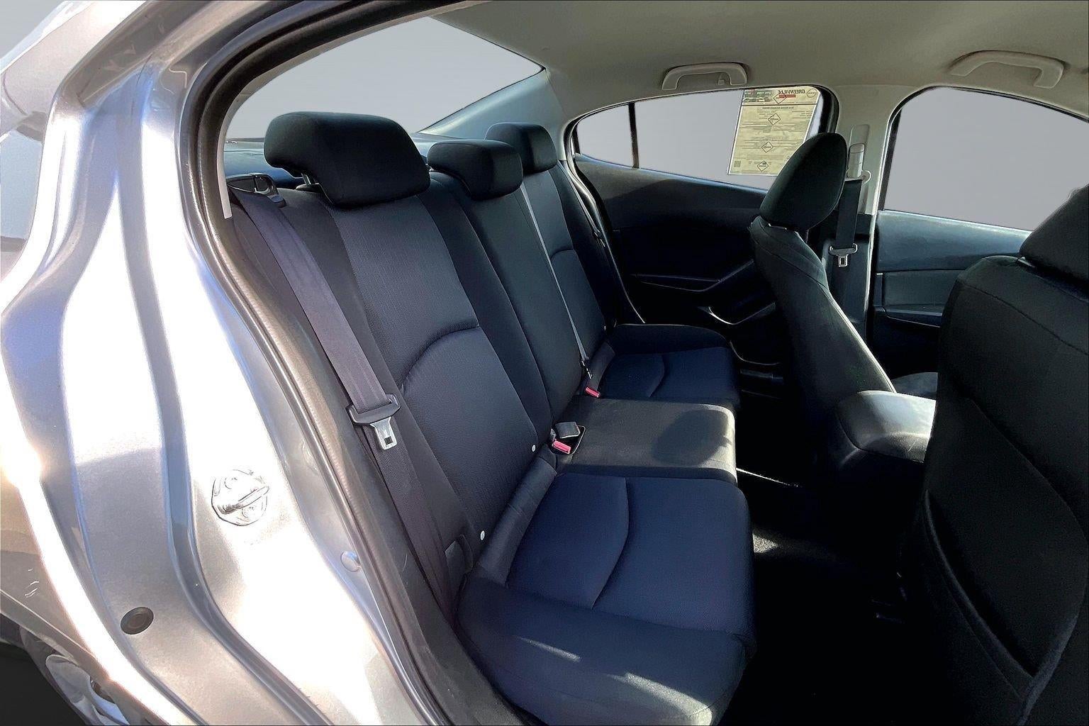 2015 Mazda Mazda3 i Sport