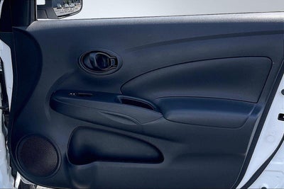 2012 Nissan Versa SV