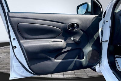 2019 Nissan Versa Sedan S Plus