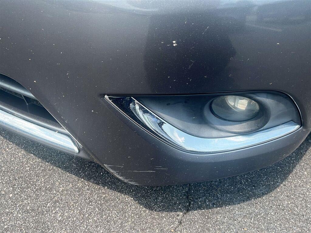 2016 Nissan Versa SV