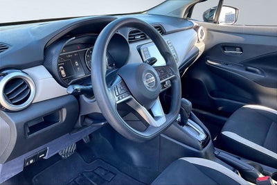 2022 Nissan Versa SV