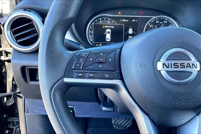 2022 Nissan Versa SV