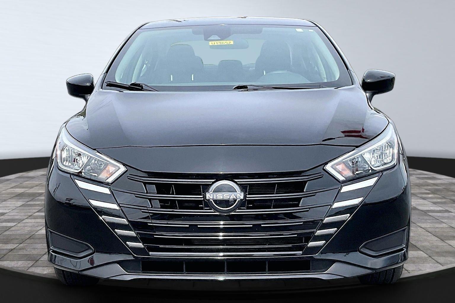 2024 Nissan Versa SV