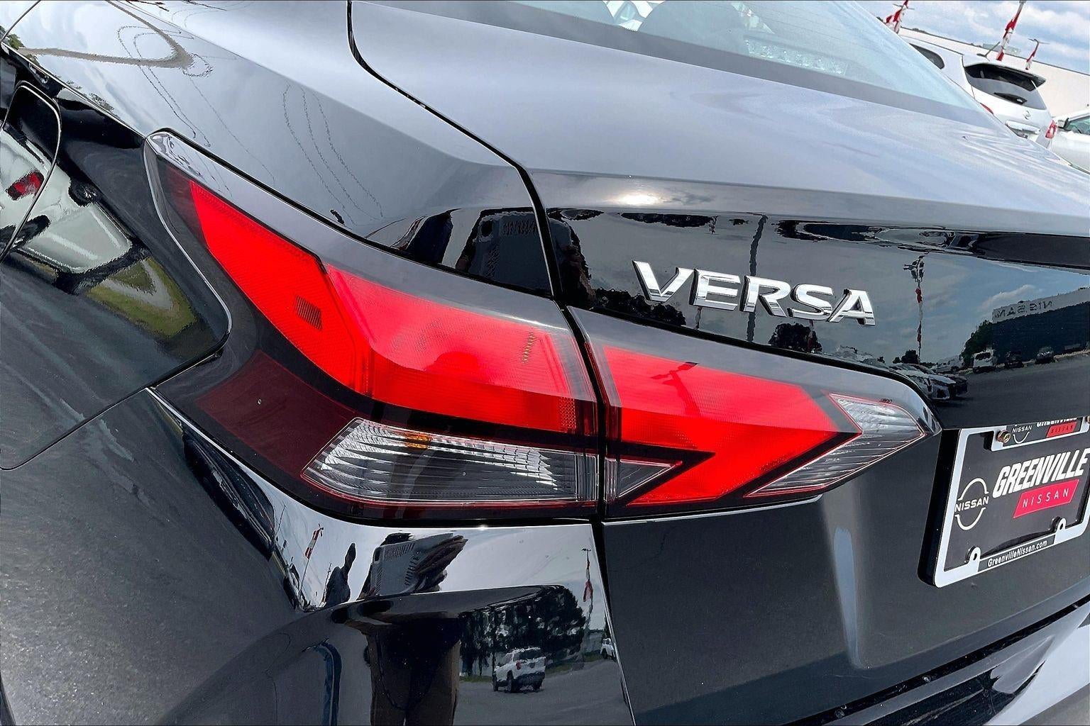 2024 Nissan Versa SV