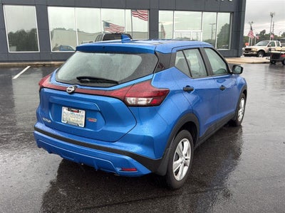 2025 Nissan Kicks Play S