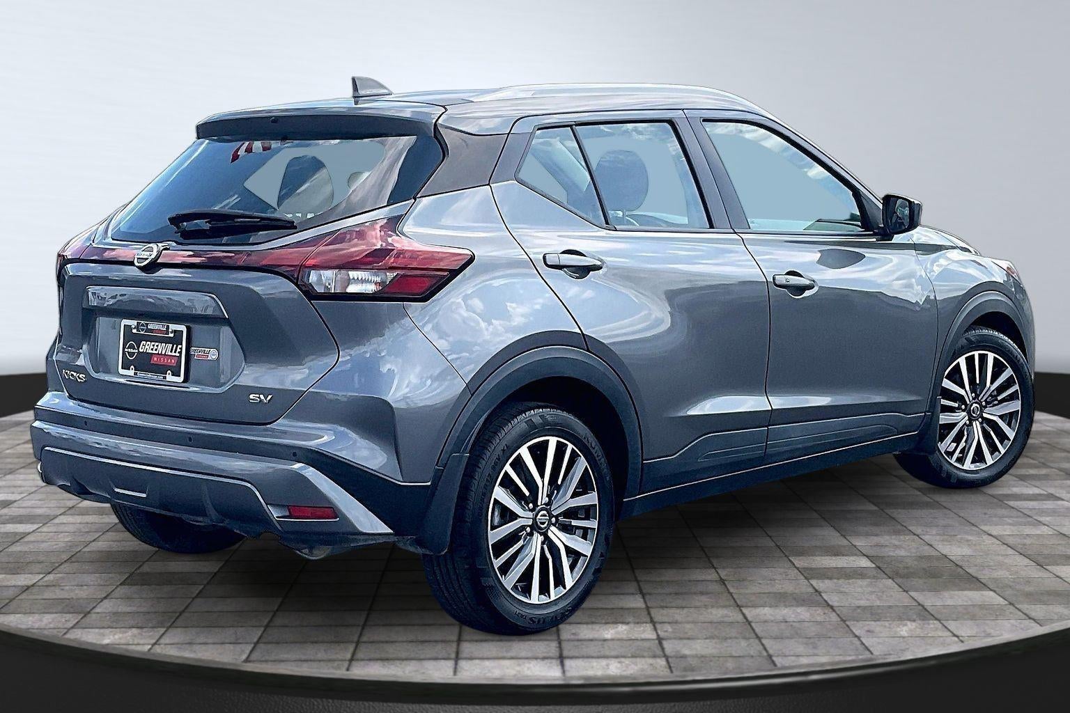 2021 Nissan Kicks SV