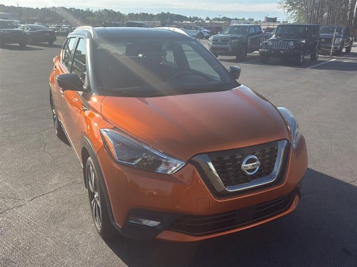 2020 Nissan Kicks SR