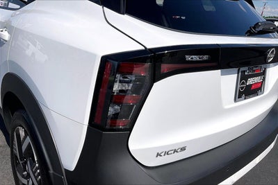 2025 Nissan Kicks SV