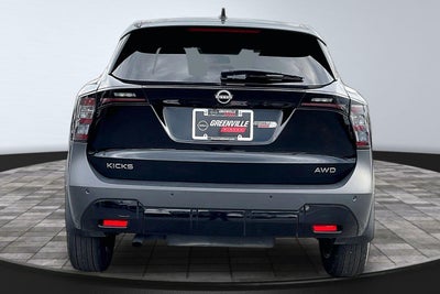 2025 Nissan Kicks SV