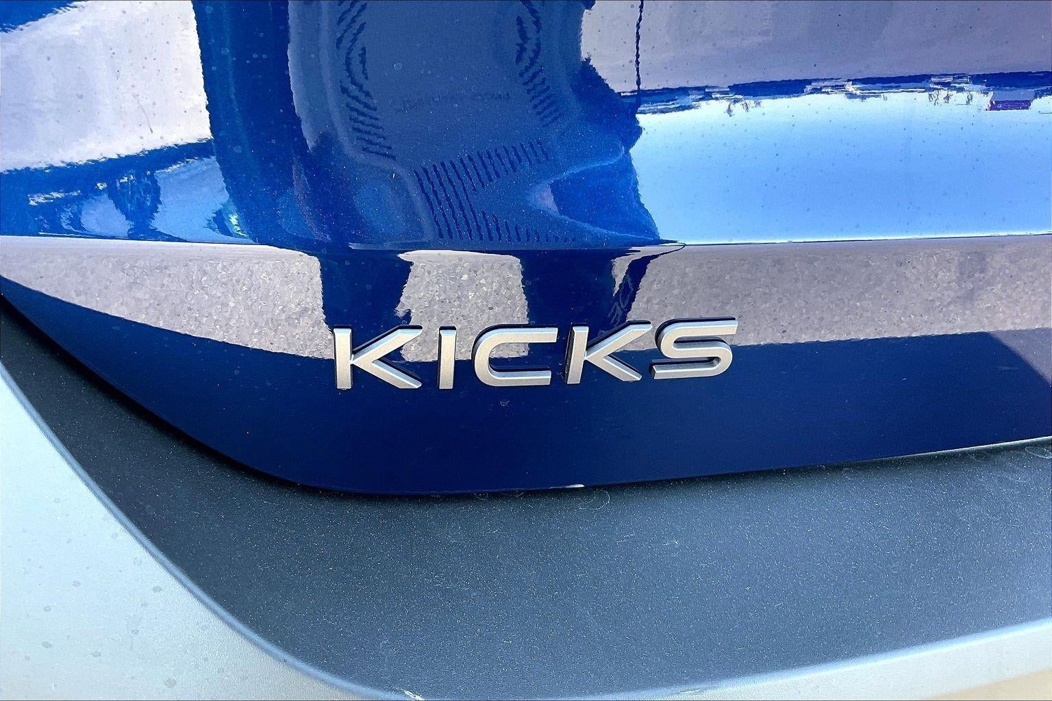 2027 Nissan Kicks SV