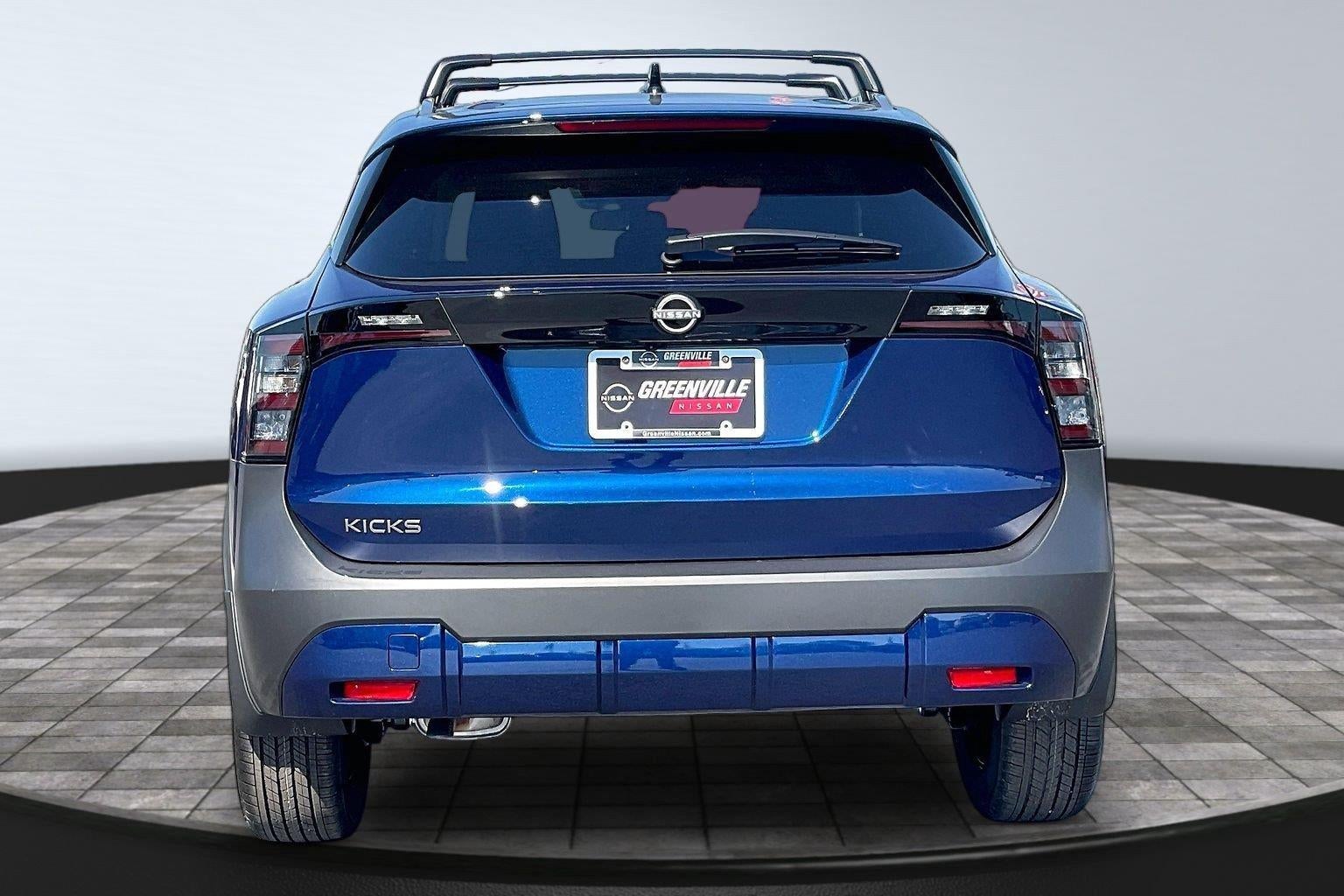 2027 Nissan Kicks SV