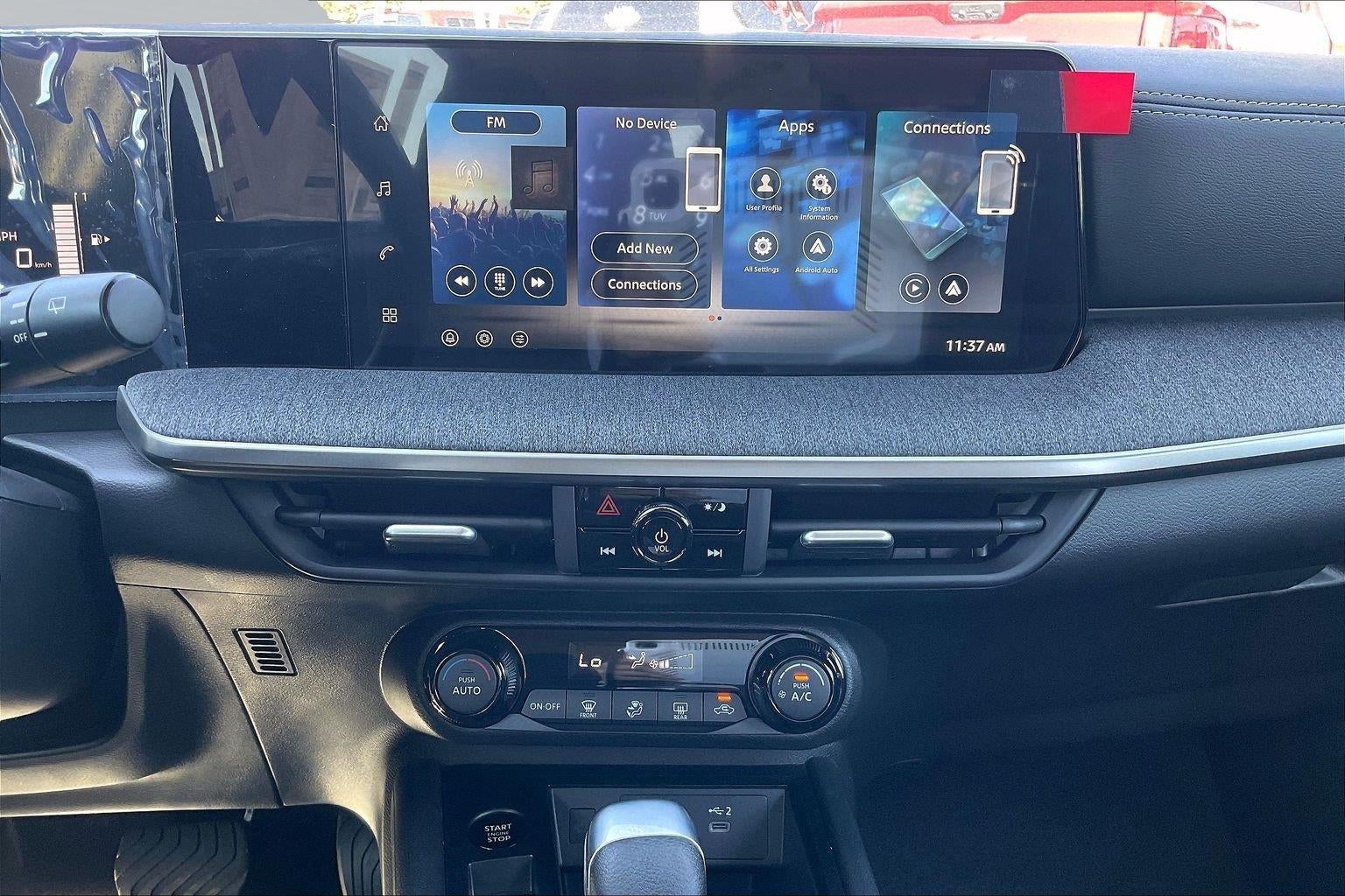 2027 Nissan Kicks SV