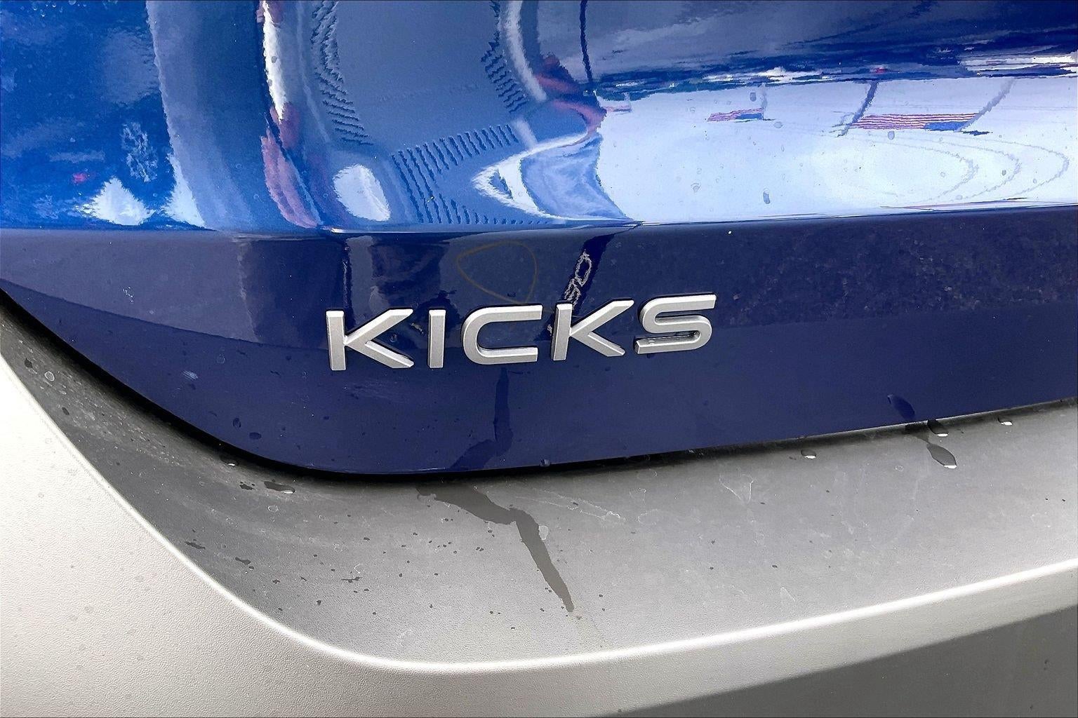 2027 Nissan Kicks SV