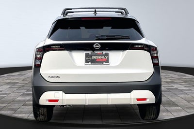 2027 Nissan Kicks SV