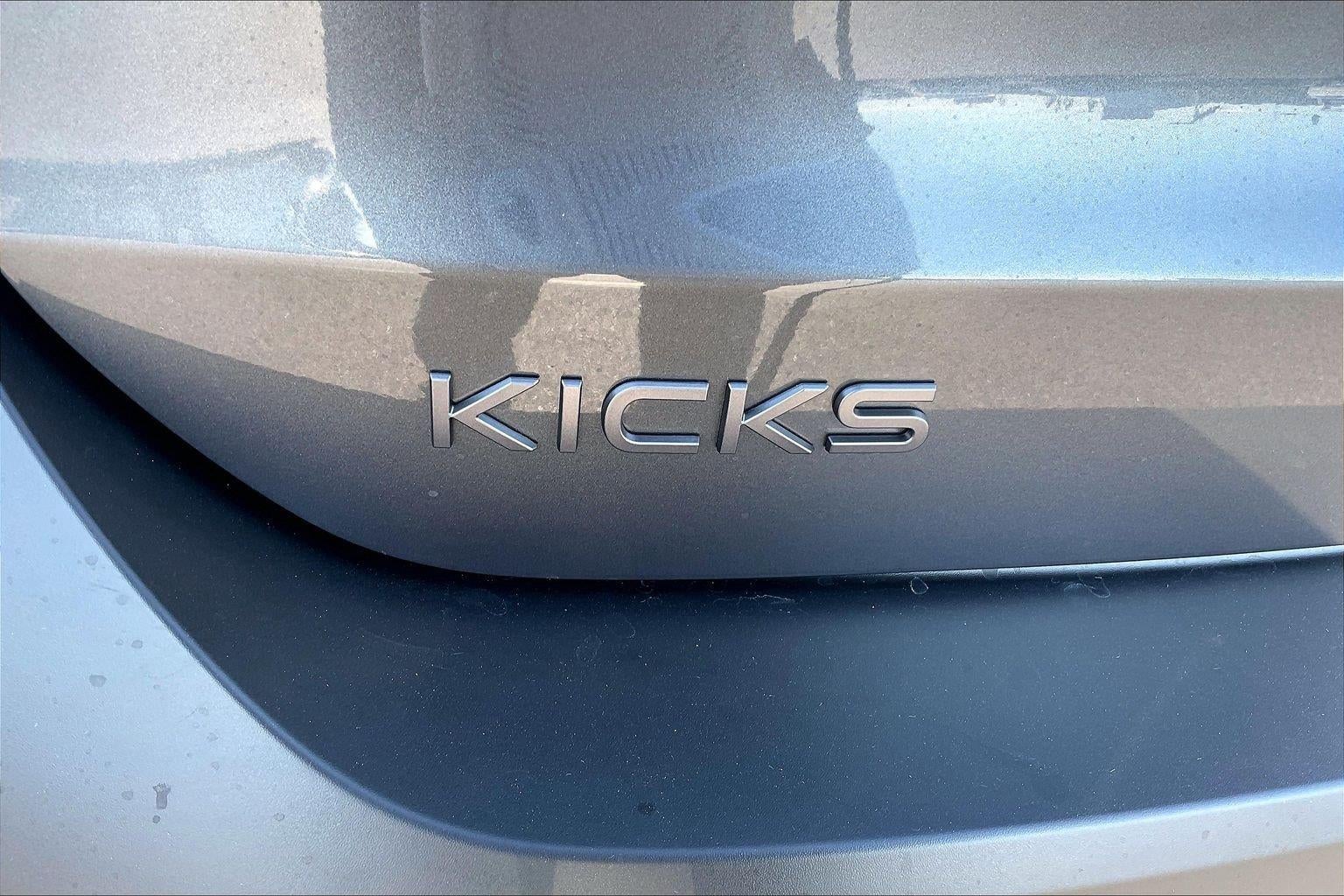 2027 Nissan Kicks SV