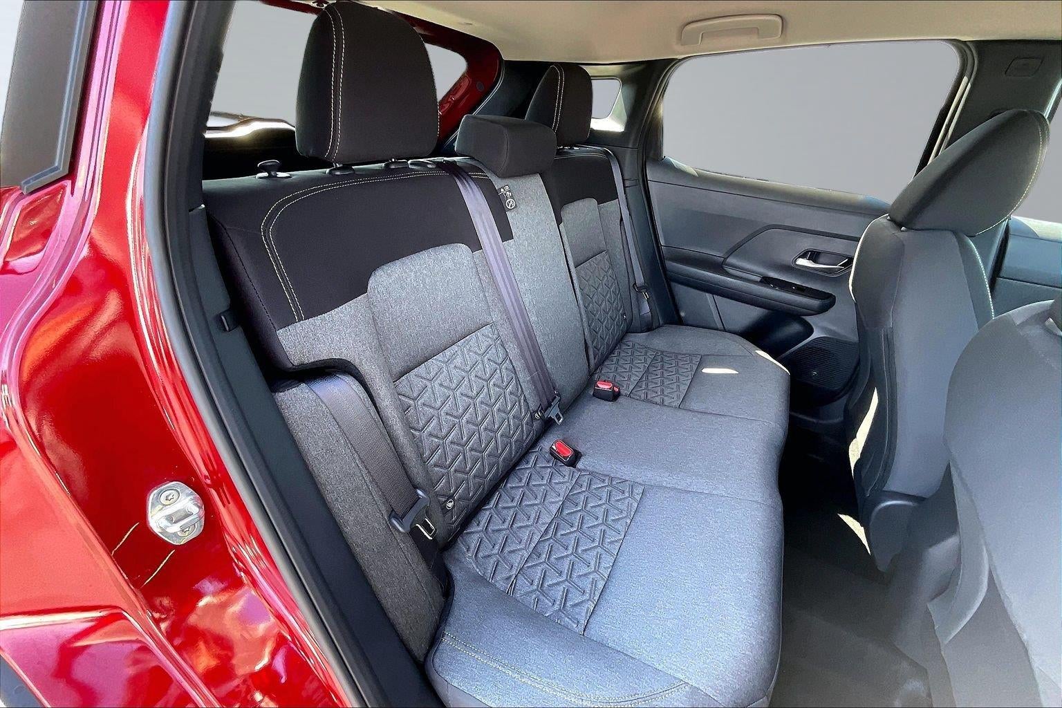 2027 Nissan Kicks SV