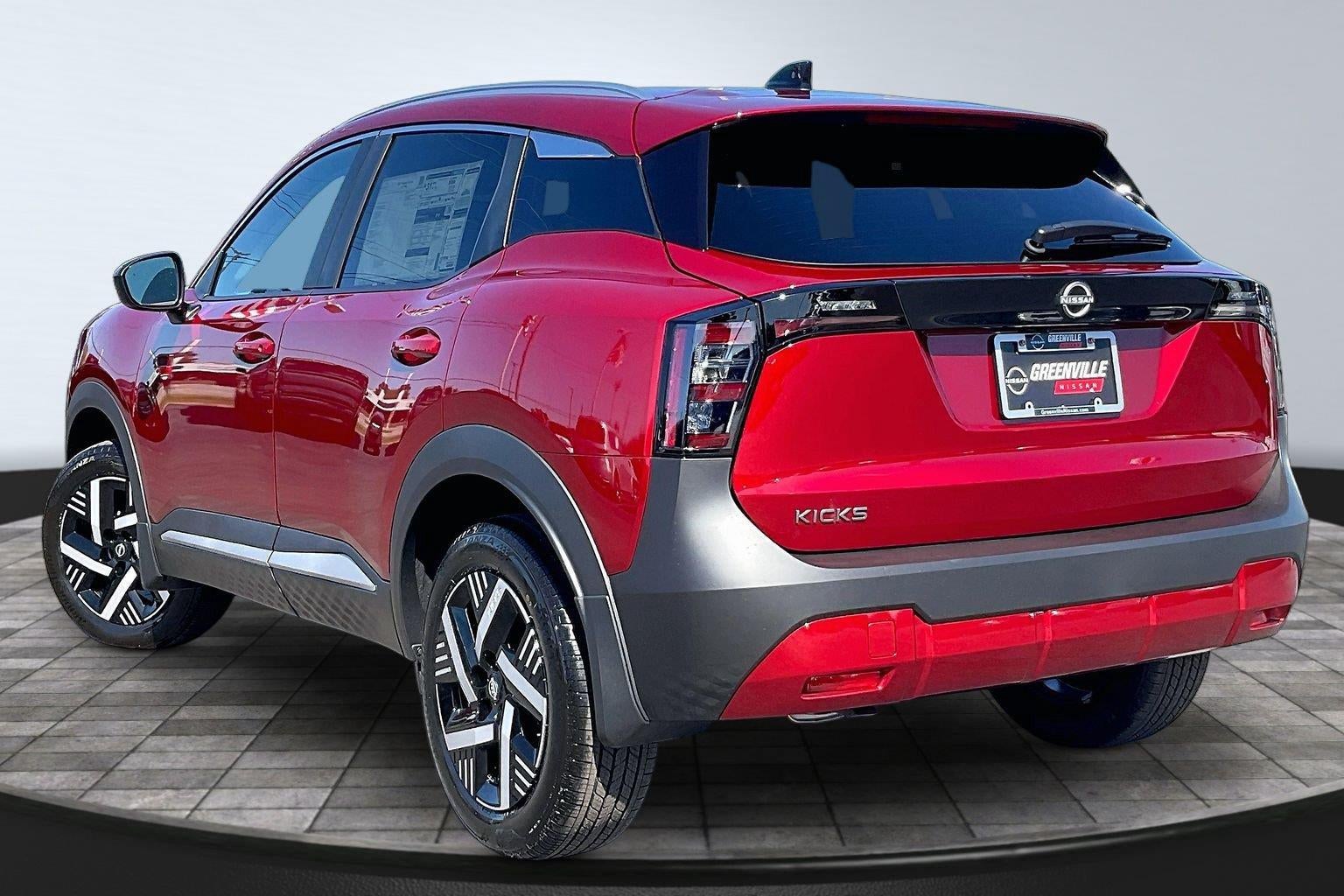 2027 Nissan Kicks SV
