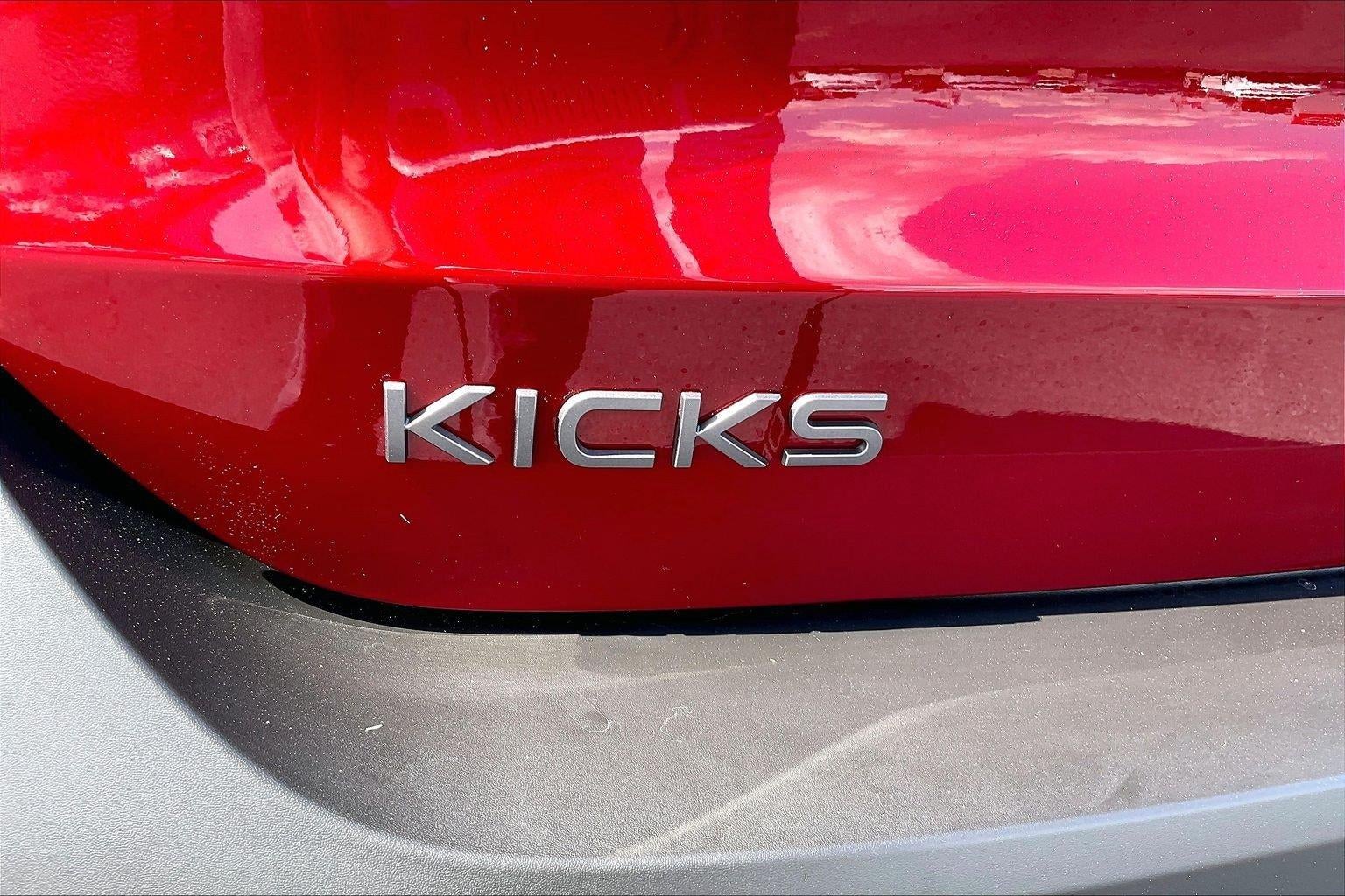 2027 Nissan Kicks SV