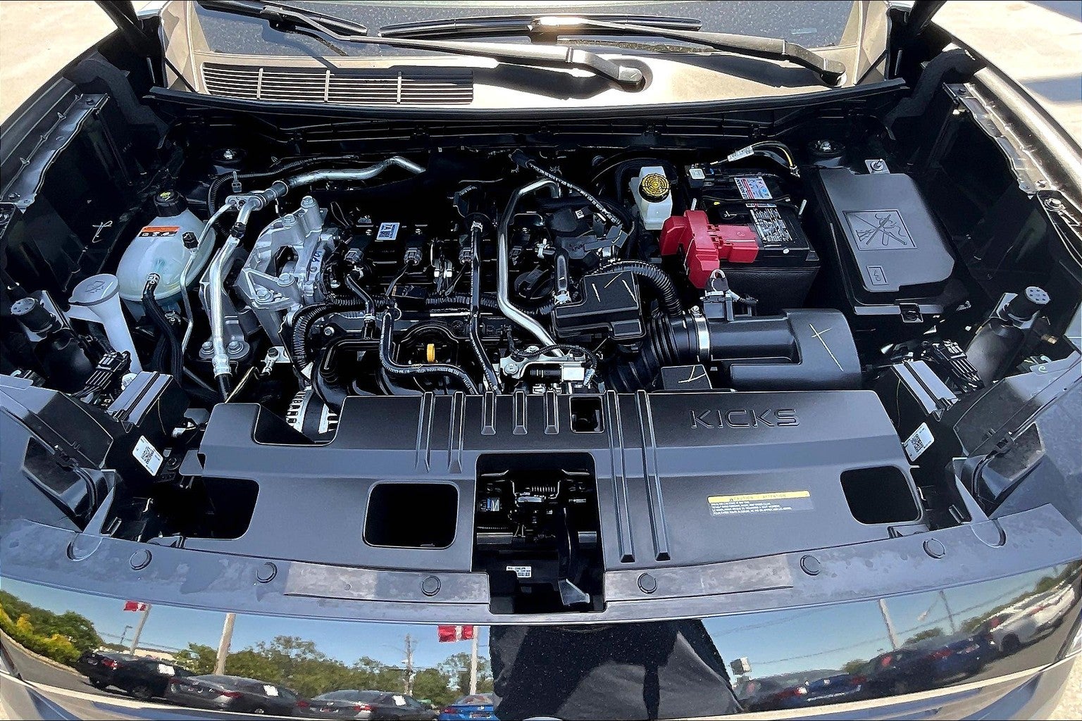 2025 Nissan Kicks SR