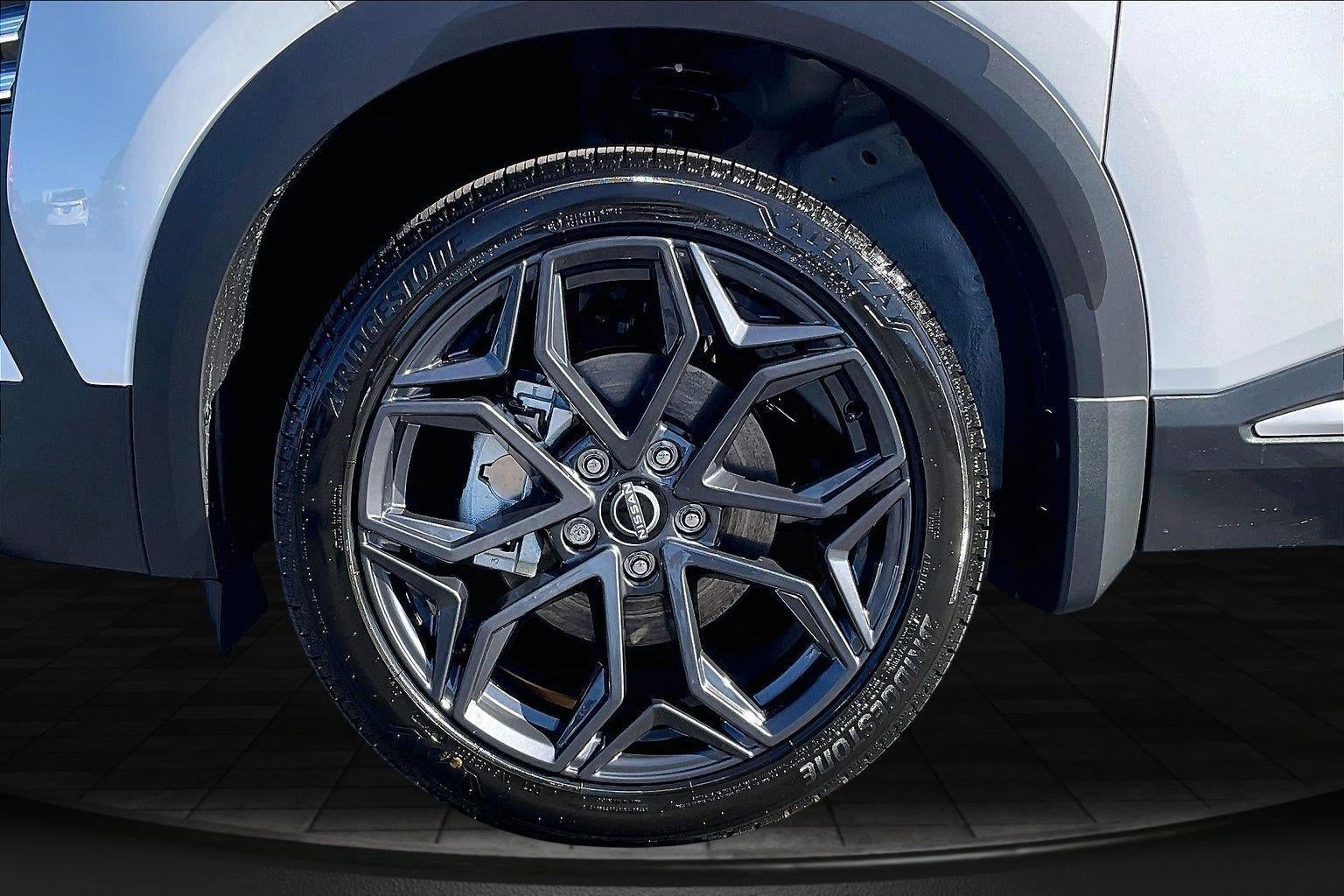 2027 Nissan Kicks SR