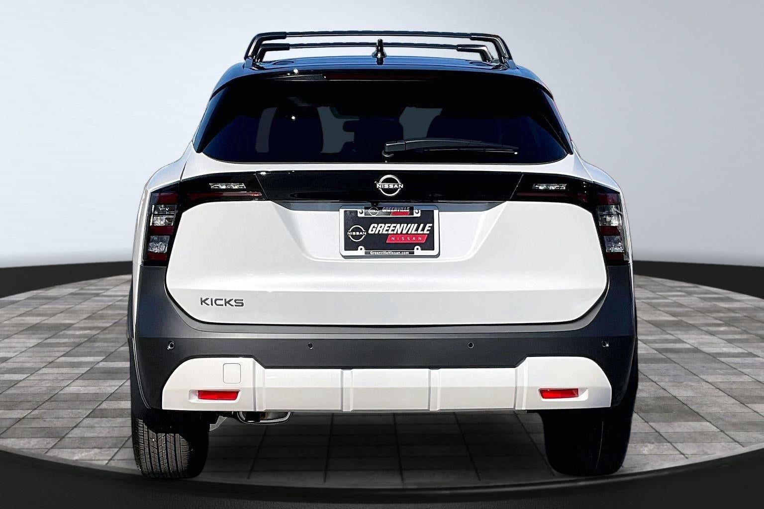 2027 Nissan Kicks SR