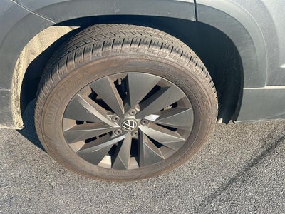 2024 Volkswagen Taos S