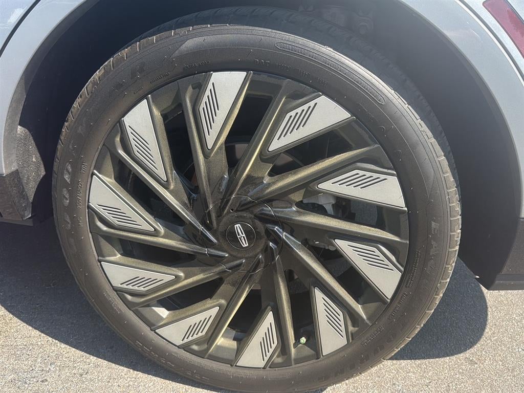 2024 Lincoln Nautilus Reserve