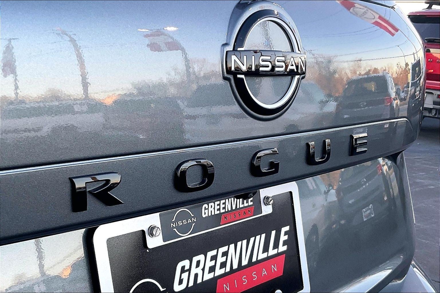 2026 Nissan Rogue Dark Armor