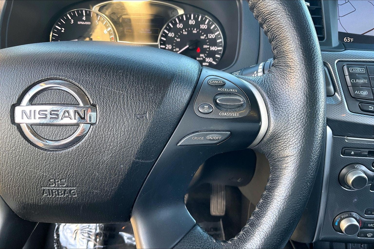 2020 Nissan Pathfinder SL