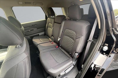 2025 Nissan Pathfinder S