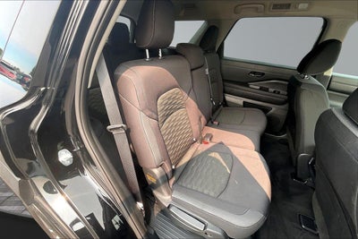 2025 Nissan Pathfinder S