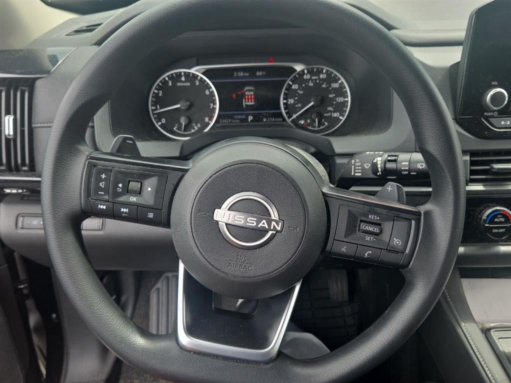 2025 Nissan Pathfinder S