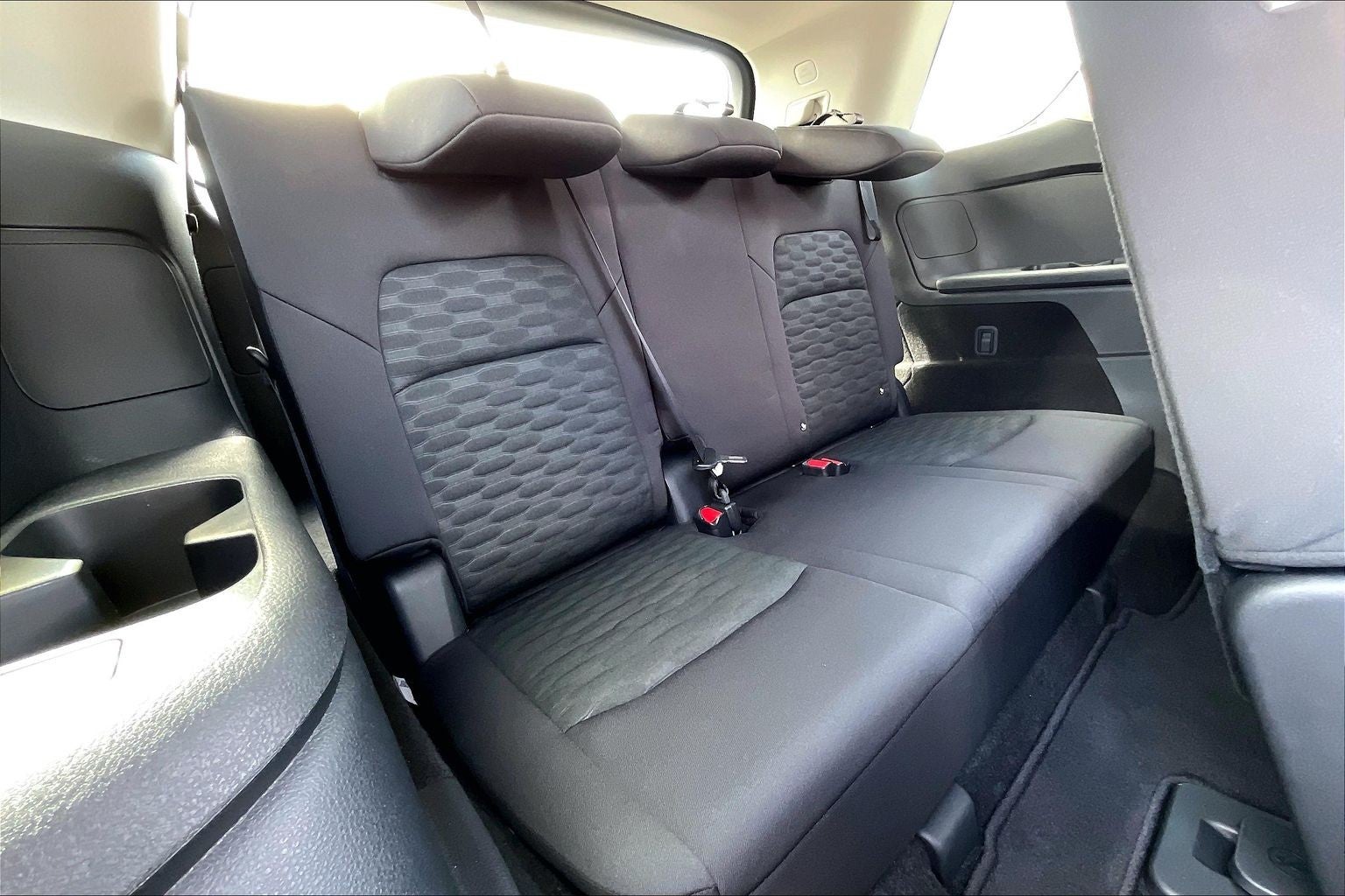 2025 Nissan Pathfinder S