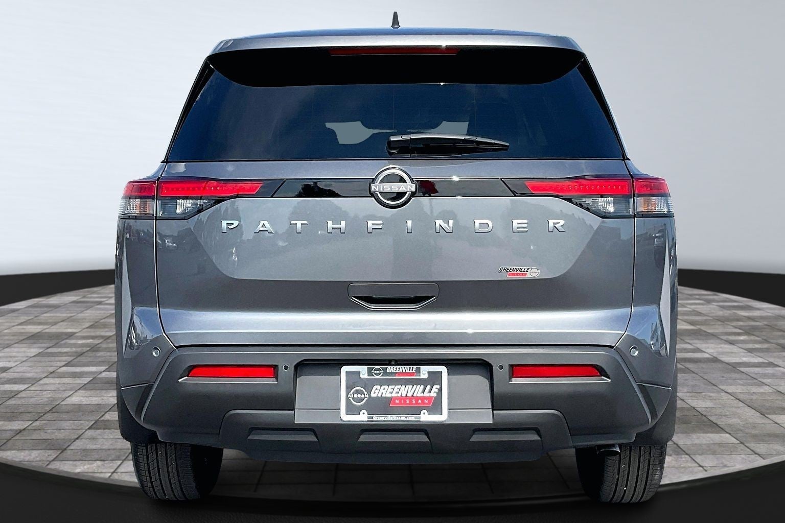 2025 Nissan Pathfinder S