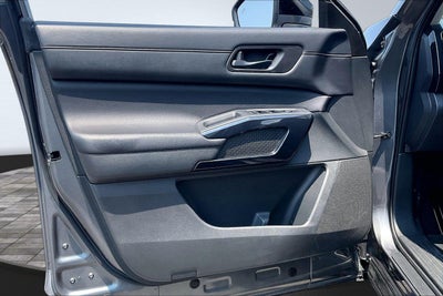 2023 Nissan Pathfinder S