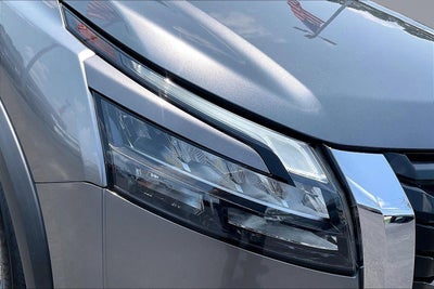 2023 Nissan Pathfinder S