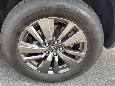 2022 Nissan Pathfinder S