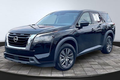2022 Nissan Pathfinder S