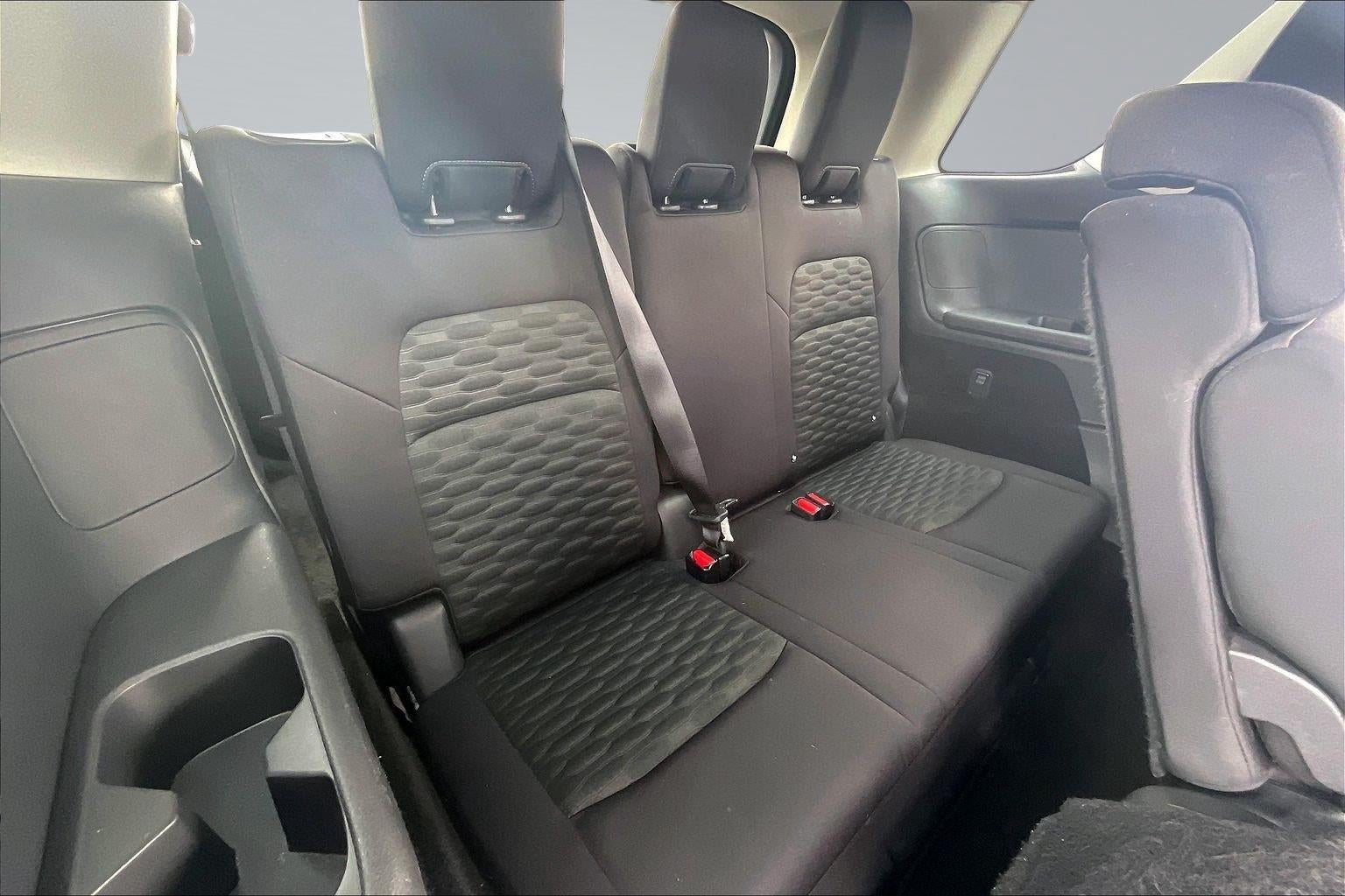 2022 Nissan Pathfinder S