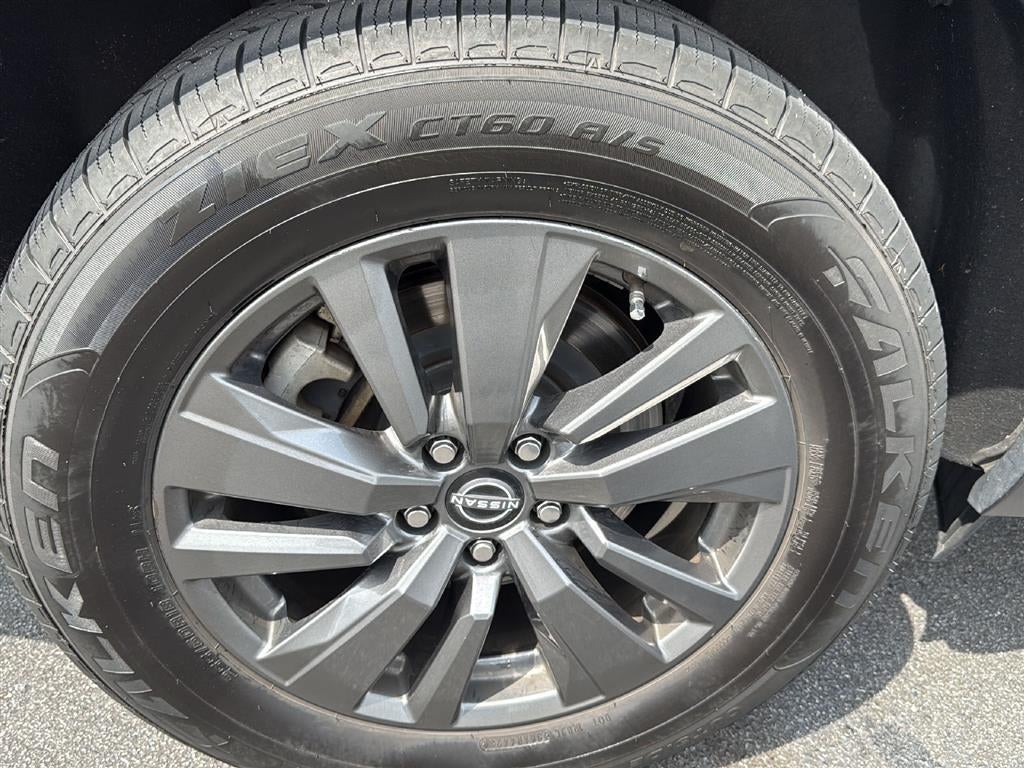 2022 Nissan Pathfinder S