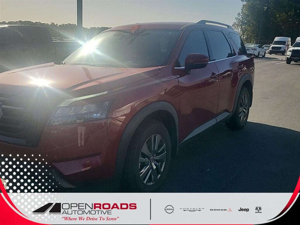 2024 Nissan PATHFINDER SV