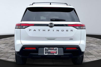 2026 Nissan Pathfinder SV