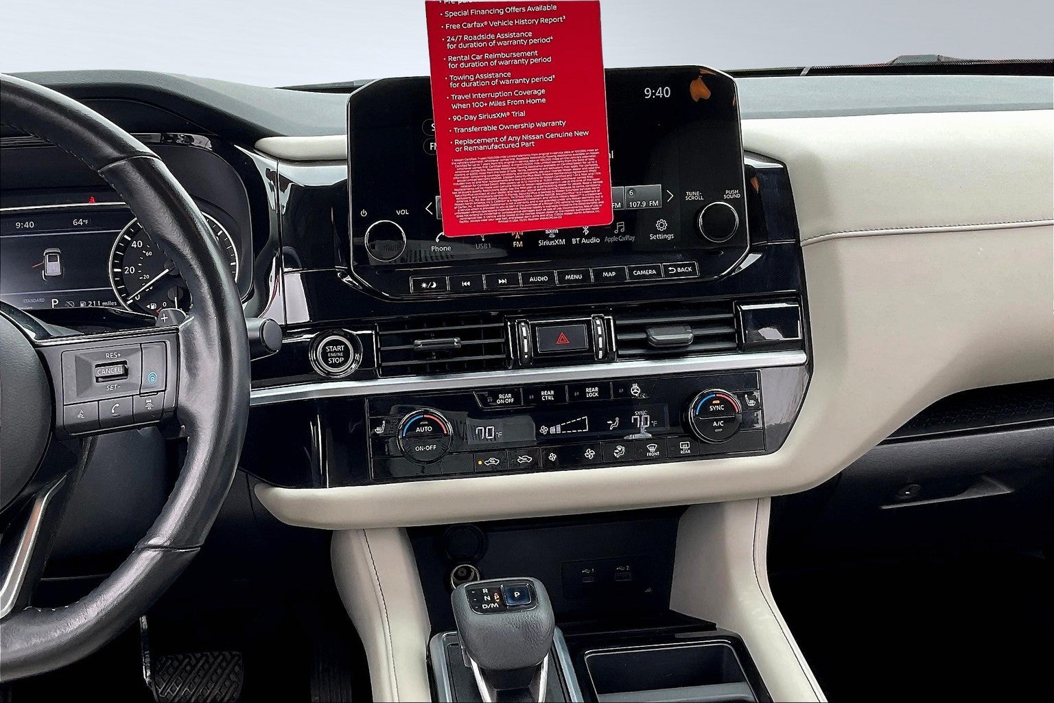 2022 Nissan Pathfinder SL