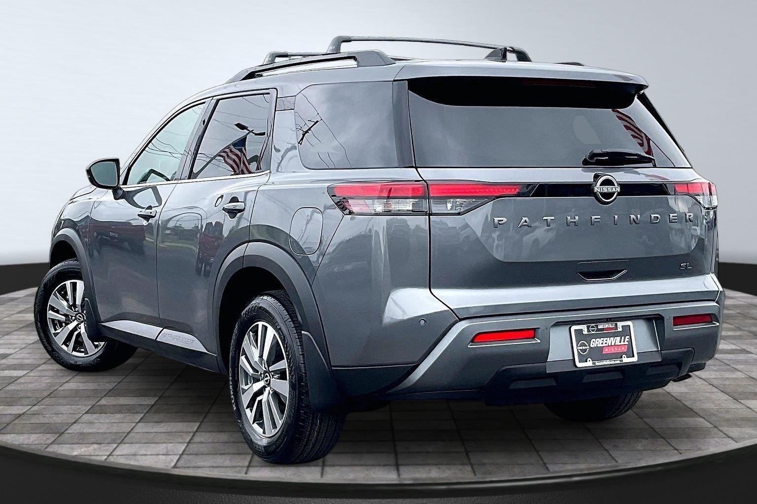 2026 Nissan Pathfinder SL