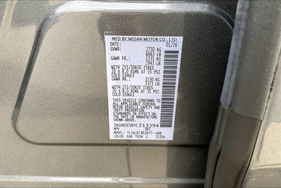 2026 Nissan Pathfinder SL