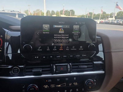 2023 Nissan Pathfinder Platinum
