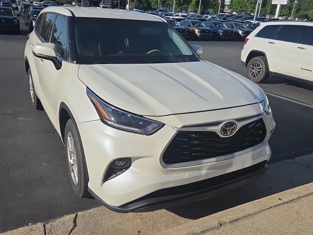 2021 Toyota Highlander LE