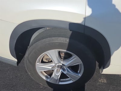 2021 Toyota Highlander LE