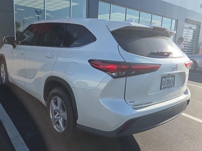 2021 Toyota Highlander LE